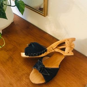 Betsy Johnson Wood/Jean Vintage Heels
